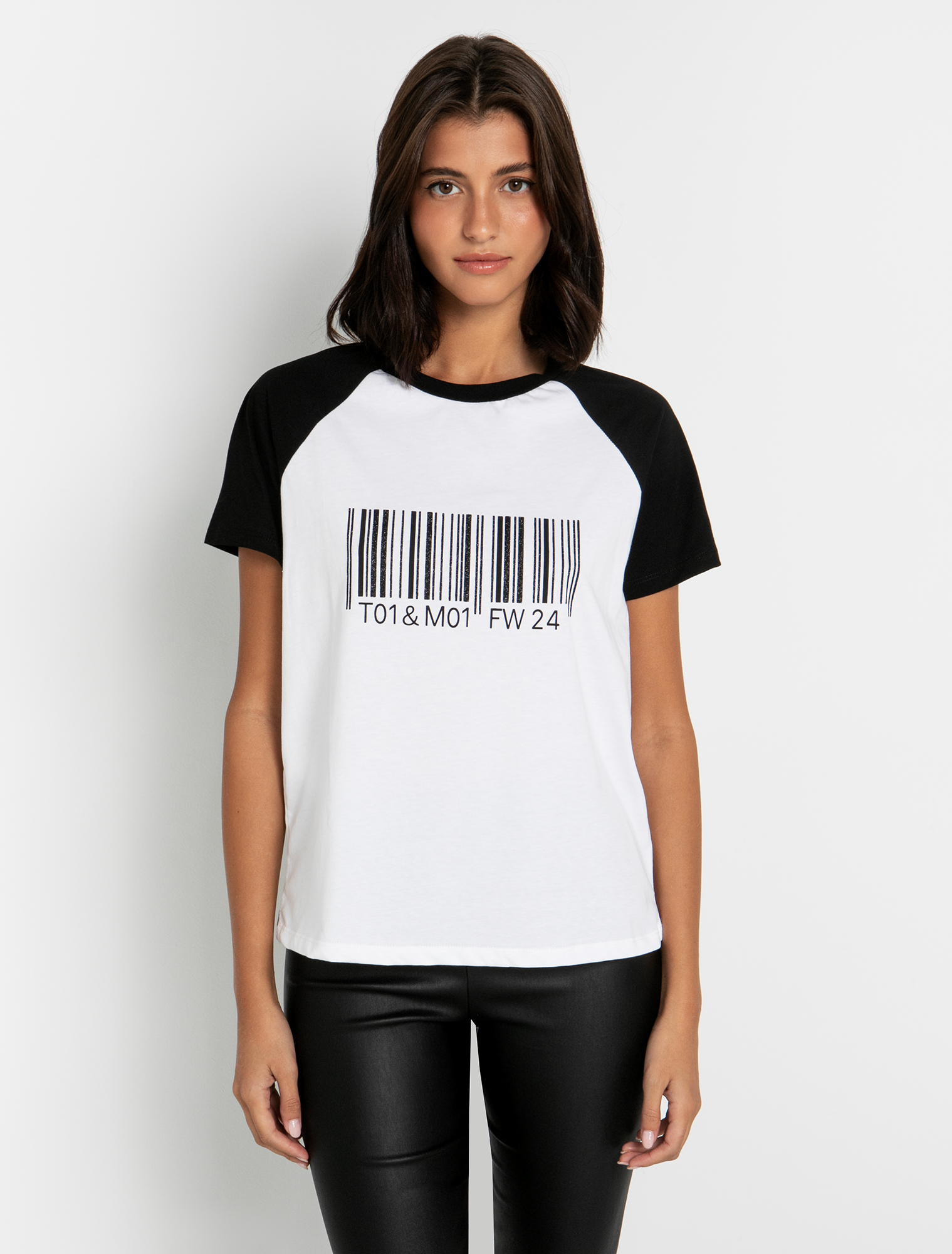 T-shirt με barcode στάμπα - ΥΠΟΛΕΥΚΟ φωτογραφία